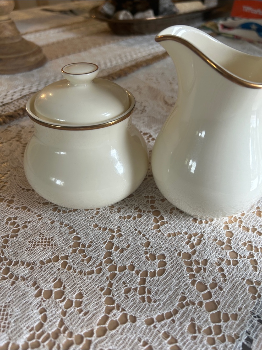 Royal Doulton Creamer and Sugar bowl w/lid with Gold Trim